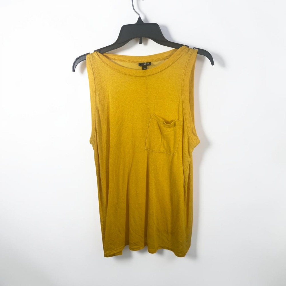 Torrid Mustard Yellow Muscle Tank Top Pocket Sleeveless Tee Size 00 Large